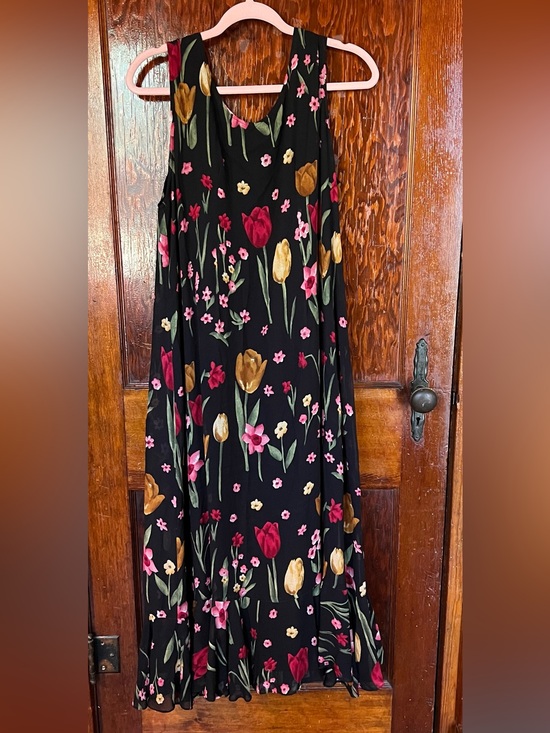 Jenny Helene Dresses & Skirts - Jenny Helene Black Floral Sleeveless Maxi Dress with Red & Pink Flowers